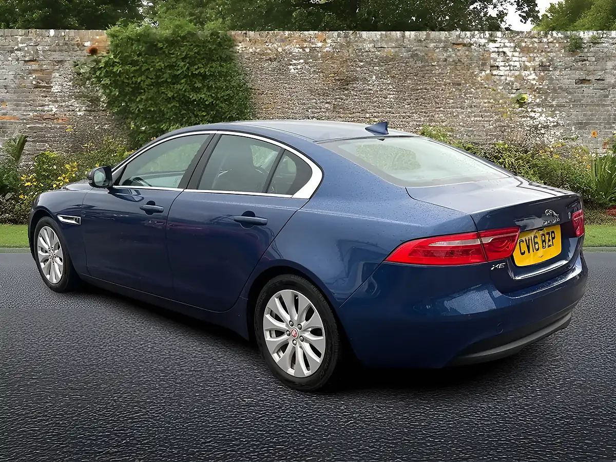 Used 2016 Jaguar Xe Prestige Blue - Interior and Exterior details 6