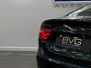 Used 2016 Jaguar Xe Prestige Green - Interior and Exterior details 11
