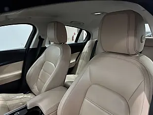 Used 2016 Jaguar Xe Prestige Green - Interior and Exterior details 17