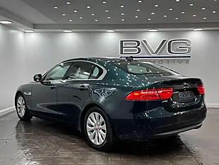 Used 2016 Jaguar Xe Prestige Green - Interior and Exterior details 8