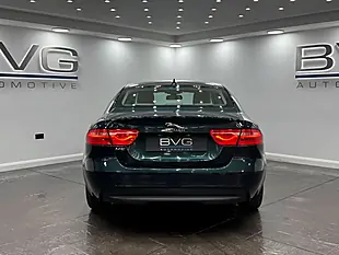 Used 2016 Jaguar Xe Prestige Green - Interior and Exterior details 9