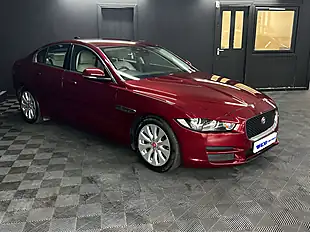 Used 2016 Jaguar Xe Prestige Red - Interior and Exterior details 10