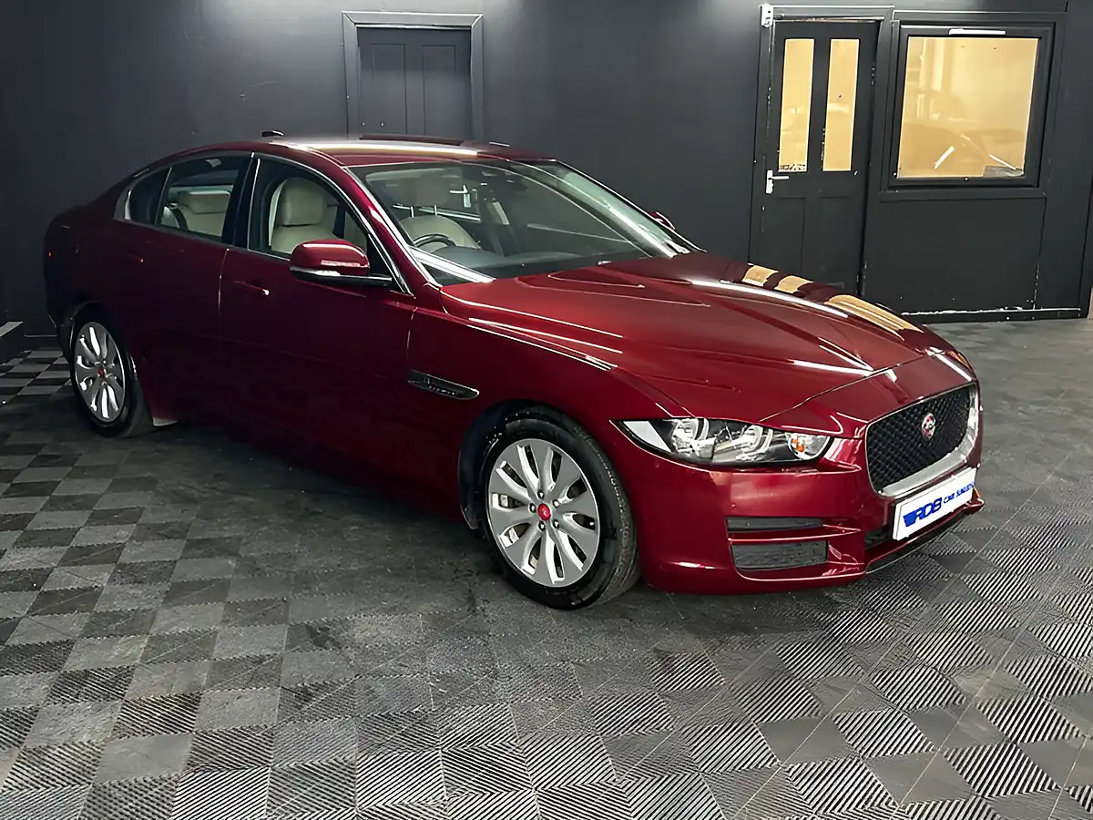 Used 2016 Jaguar Xe Prestige Red - Interior and Exterior details 10