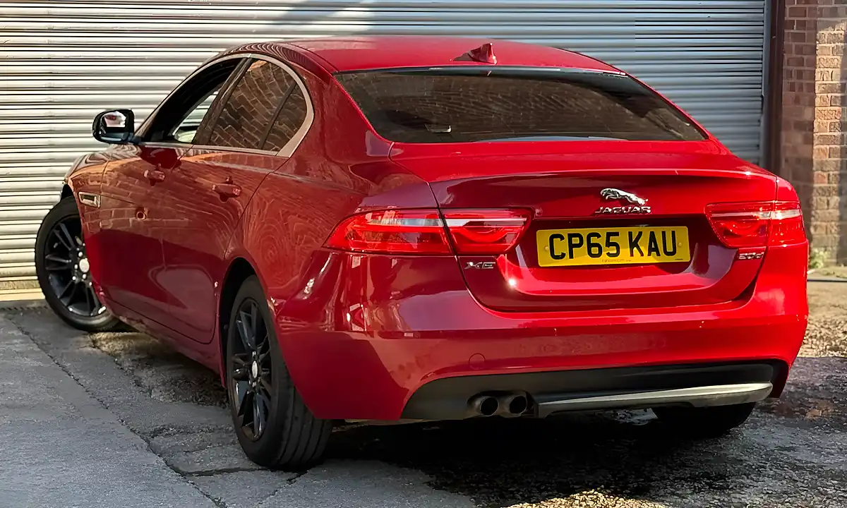 Used 2016 Jaguar Xe Prestige Red - Interior and Exterior details 5