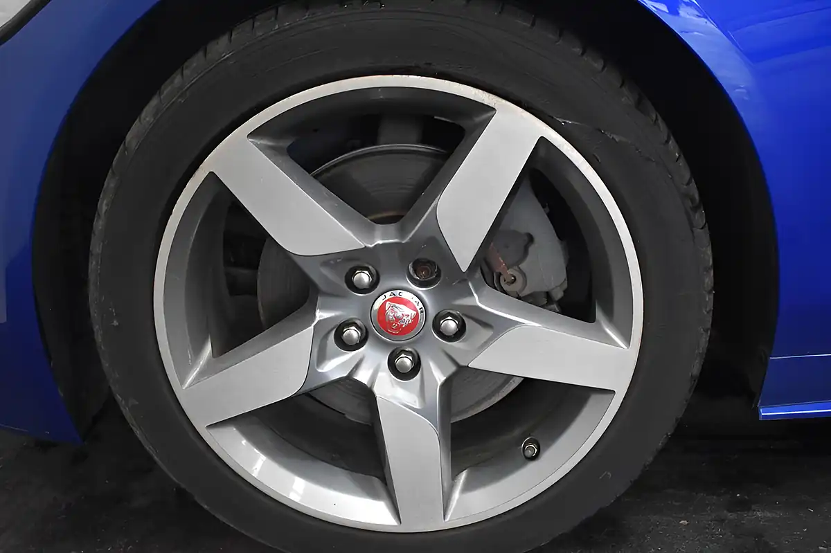 Used 2016 Jaguar Xe R-Sport Blue - Interior and Exterior details 11