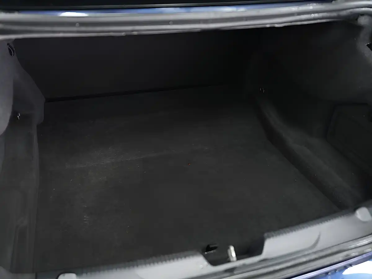 Used 2016 Jaguar Xe R-Sport Blue - Interior and Exterior details 7