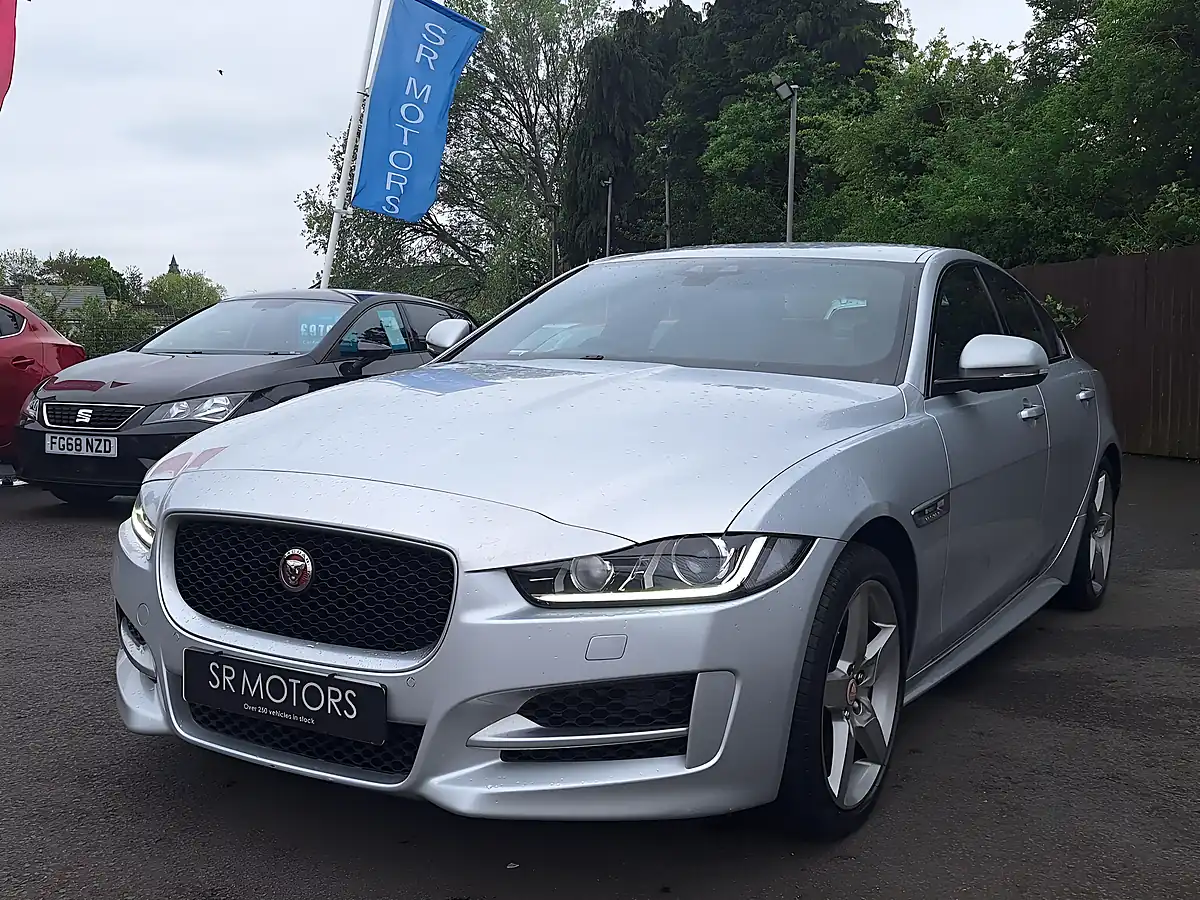 Used 2016 Jaguar Xe R-Sport Silver - Interior and Exterior details 3