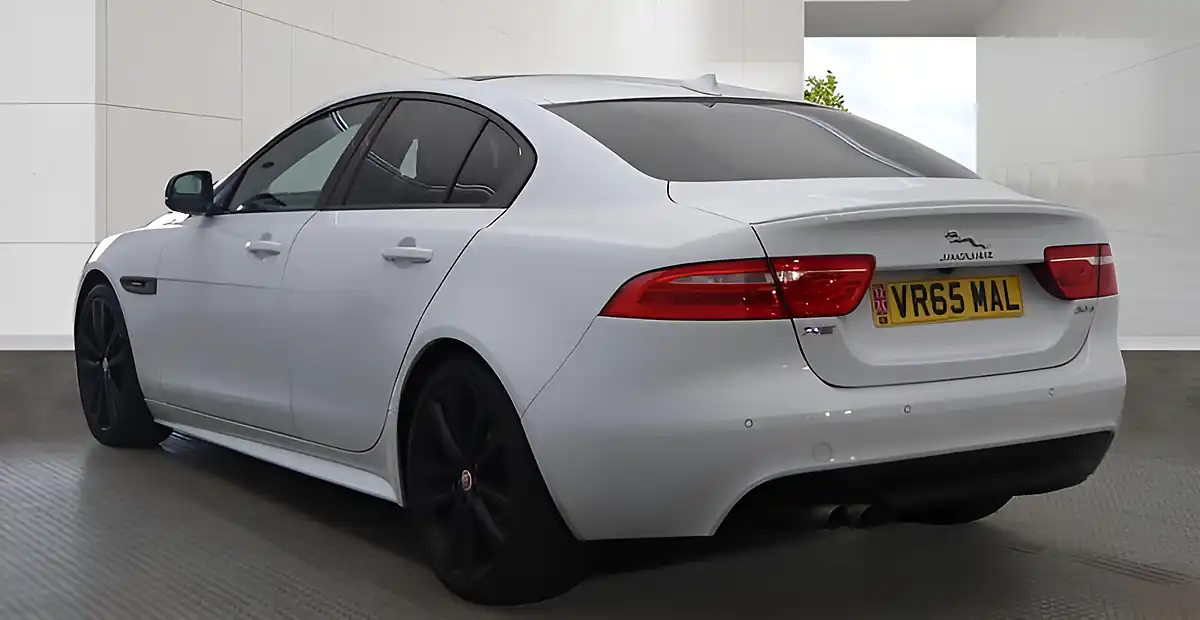 Used 2016 Jaguar Xe R-Sport White - Interior and Exterior details 3