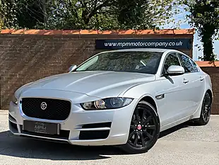 Used 2016 Jaguar Xe Se Silver - Interior and Exterior details 2