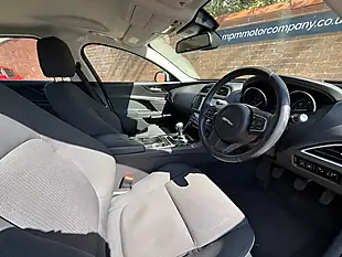 Used 2016 Jaguar Xe Se Silver - Interior and Exterior details 9