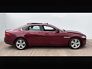 Used 2016 Jaguar Xf Portfolio Aurora Red - Interior and Exterior details 10