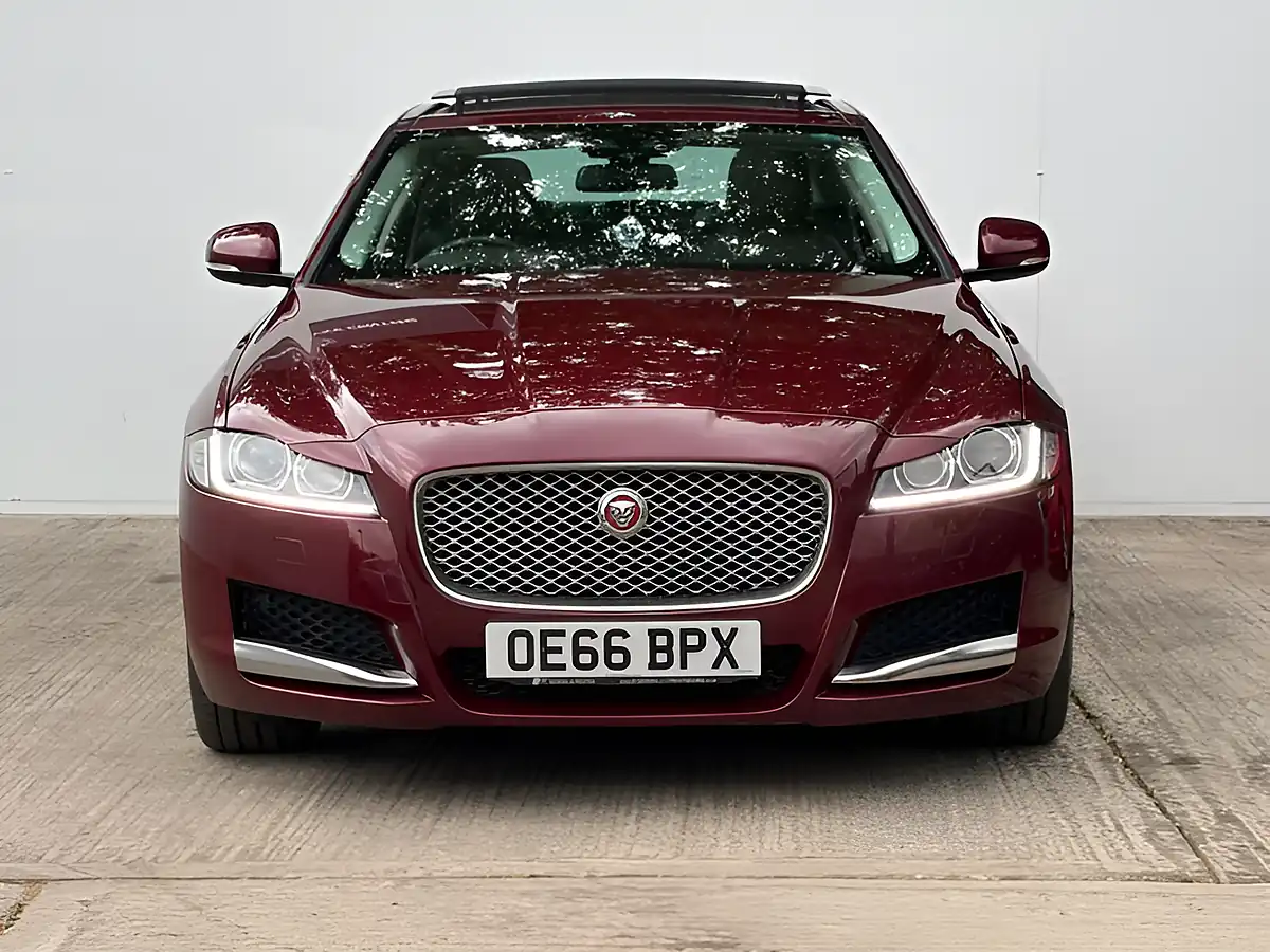 Used 2016 Jaguar Xf Portfolio Aurora Red - Interior and Exterior details 3