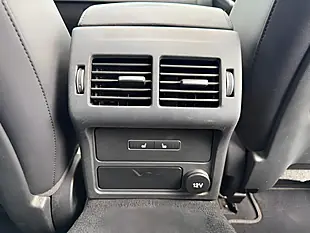Used 2016 Jaguar Xf Portfolio Blue - Interior and Exterior details 10