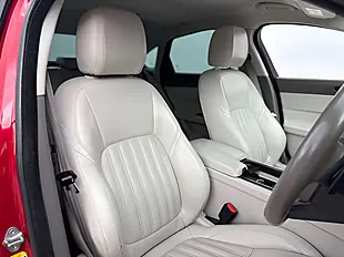 Used 2016 Jaguar Xf Portfolio Red - Interior and Exterior details 10