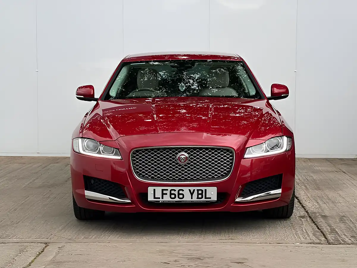 Used 2016 Jaguar Xf Portfolio Red - Interior and Exterior details 2