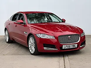Used 2016 Jaguar Xf Portfolio Red - Interior and Exterior details 20