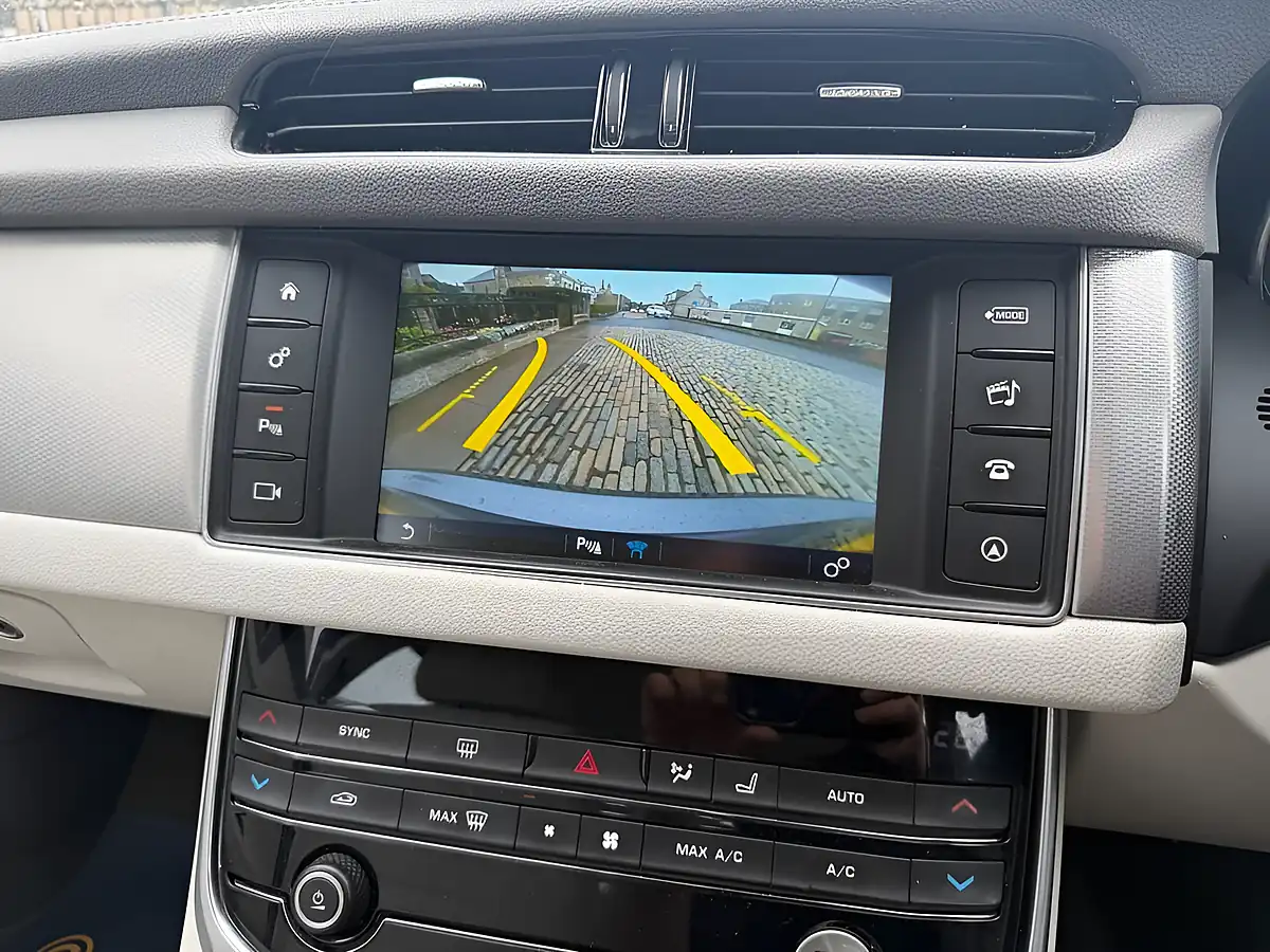 Used 2016 Jaguar Xf Prestige Ammonite Grey - Interior and Exterior details 14