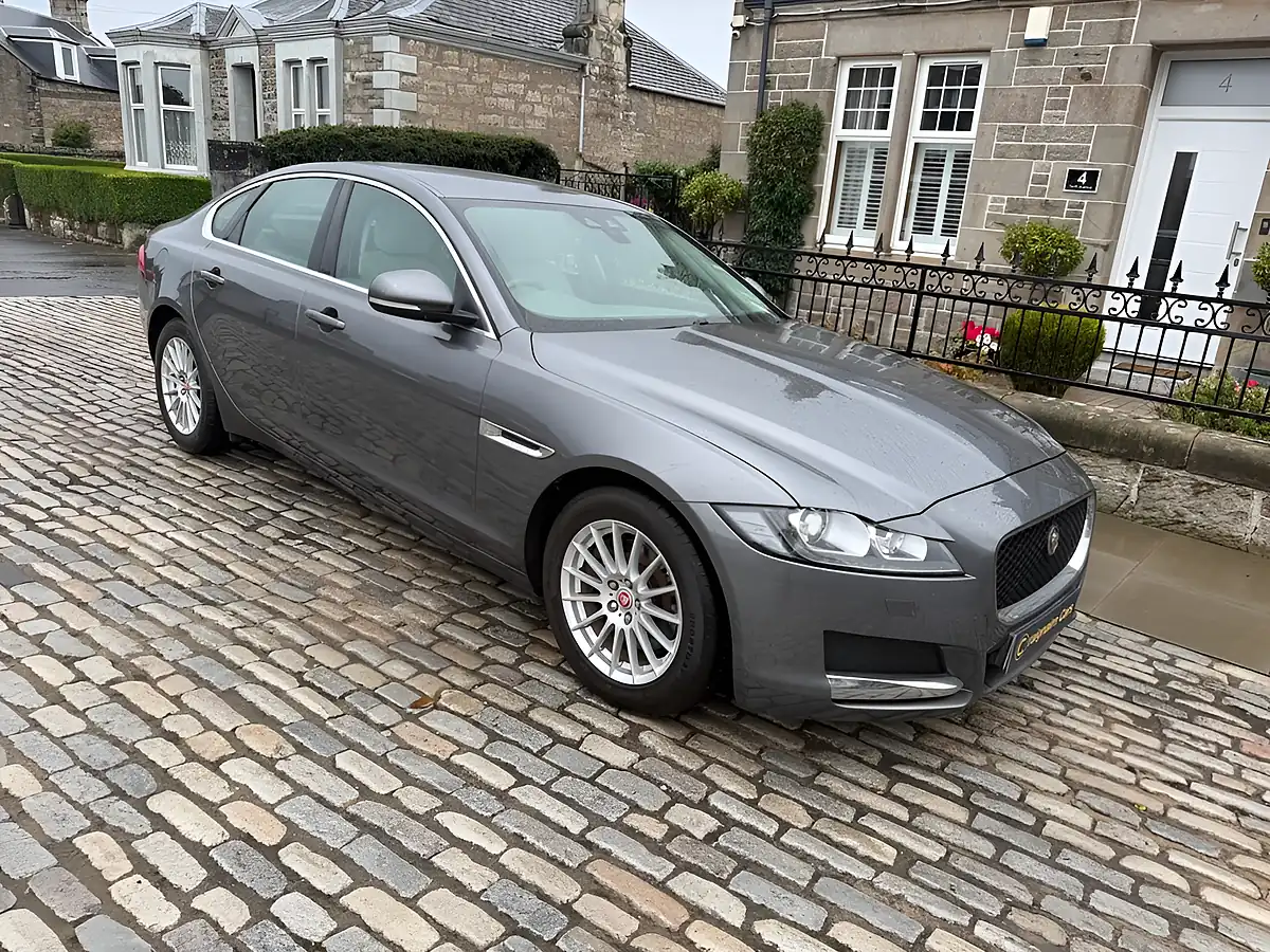 Used 2016 Jaguar Xf Prestige Ammonite Grey - Interior and Exterior details 6