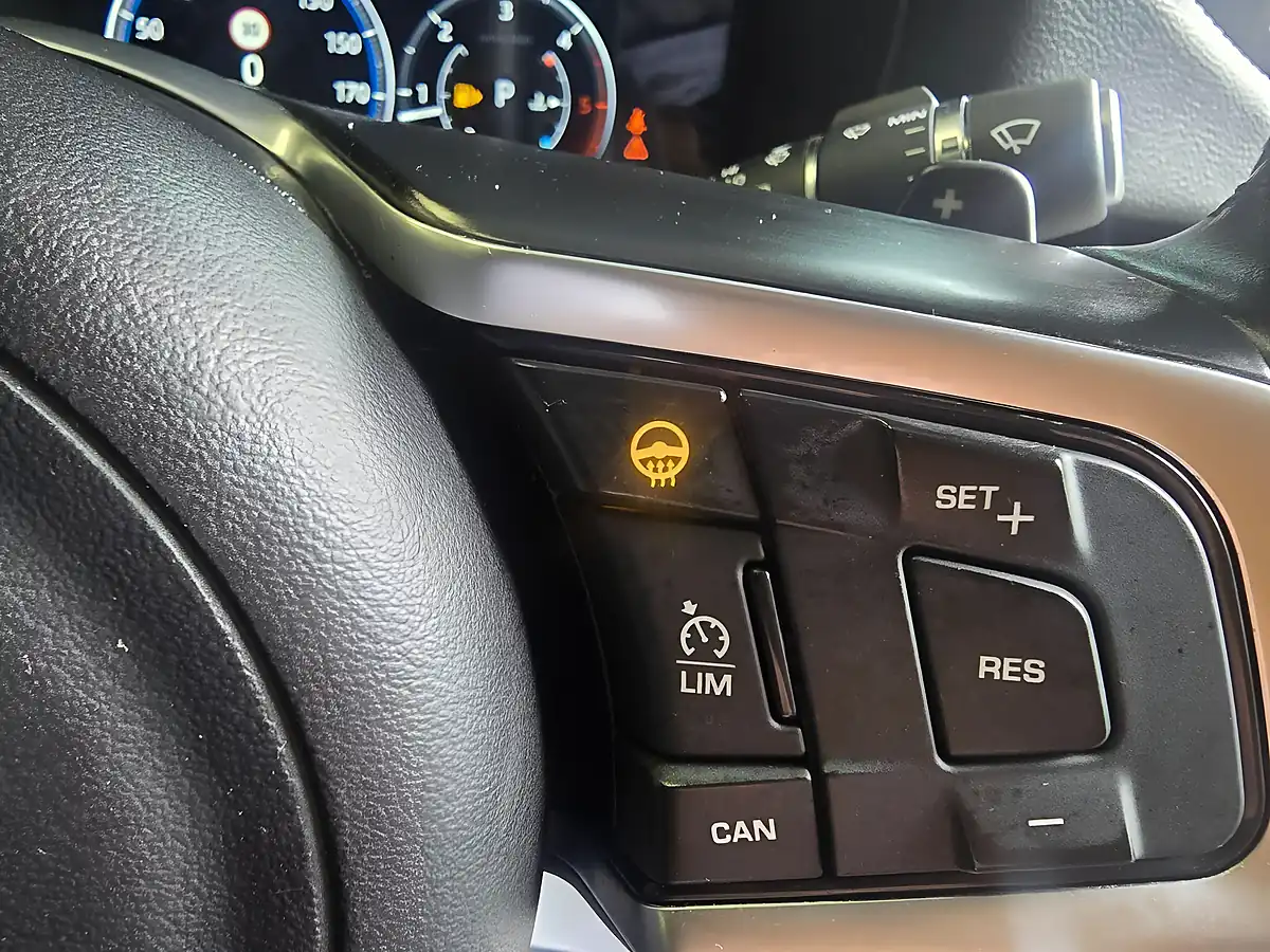 Used 2016 Jaguar Xf R-Sport Grey - Interior and Exterior details 12