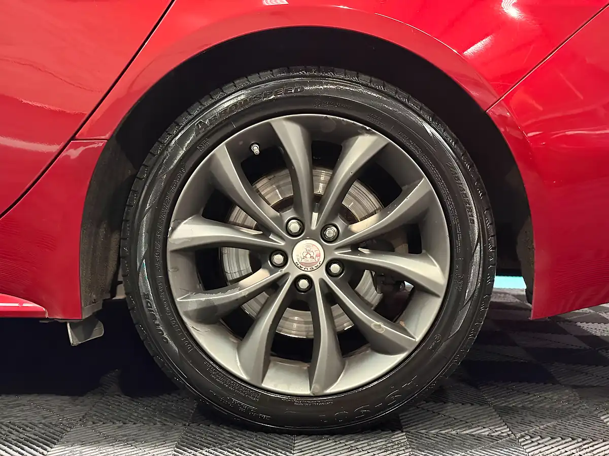Used 2016 Jaguar Xf R-Sport Red - Interior and Exterior details 12