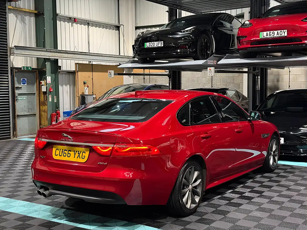 Used 2016 Jaguar Xf R-Sport Red - Interior and Exterior details 7