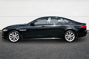 Used 2016 Jaguar Xf R-Sport Santorini Black - Interior and Exterior details 6