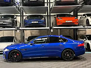 Used 2016 Jaguar Xf S Blue - Interior and Exterior details 6