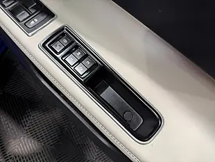 Used 2016 Jaguar Xf S Blue - Interior and Exterior details 16