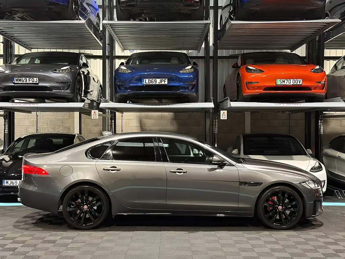 Used 2016 Jaguar Xf S Grey - Interior and Exterior details 10
