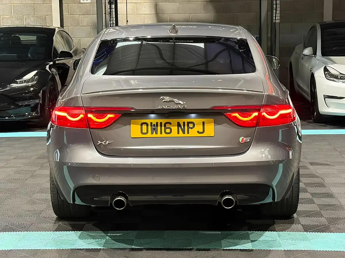 Used 2016 Jaguar Xf S Grey - Interior and Exterior details 8