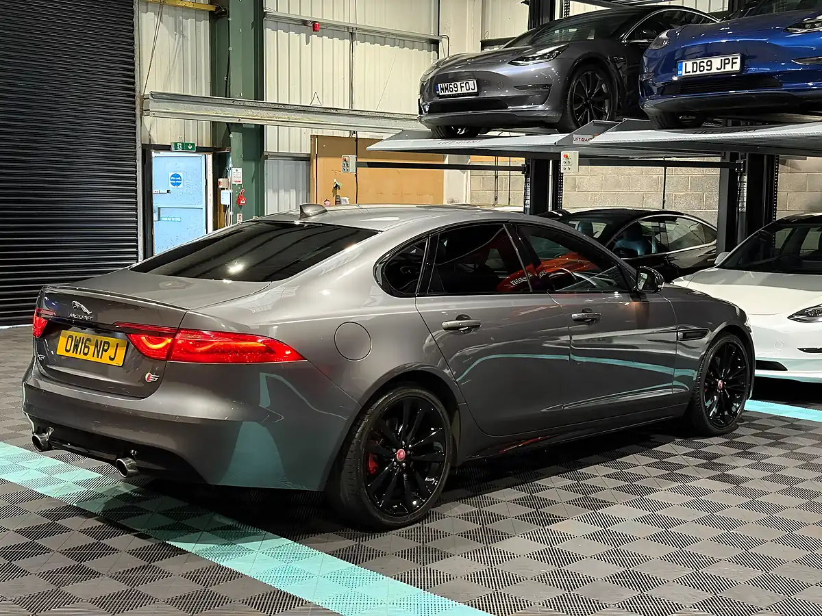 Used 2016 Jaguar Xf S Grey - Interior and Exterior details 9