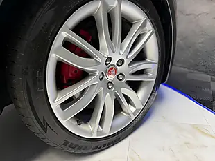 Used 2016 Jaguar Xf S Grey - Interior and Exterior details 10