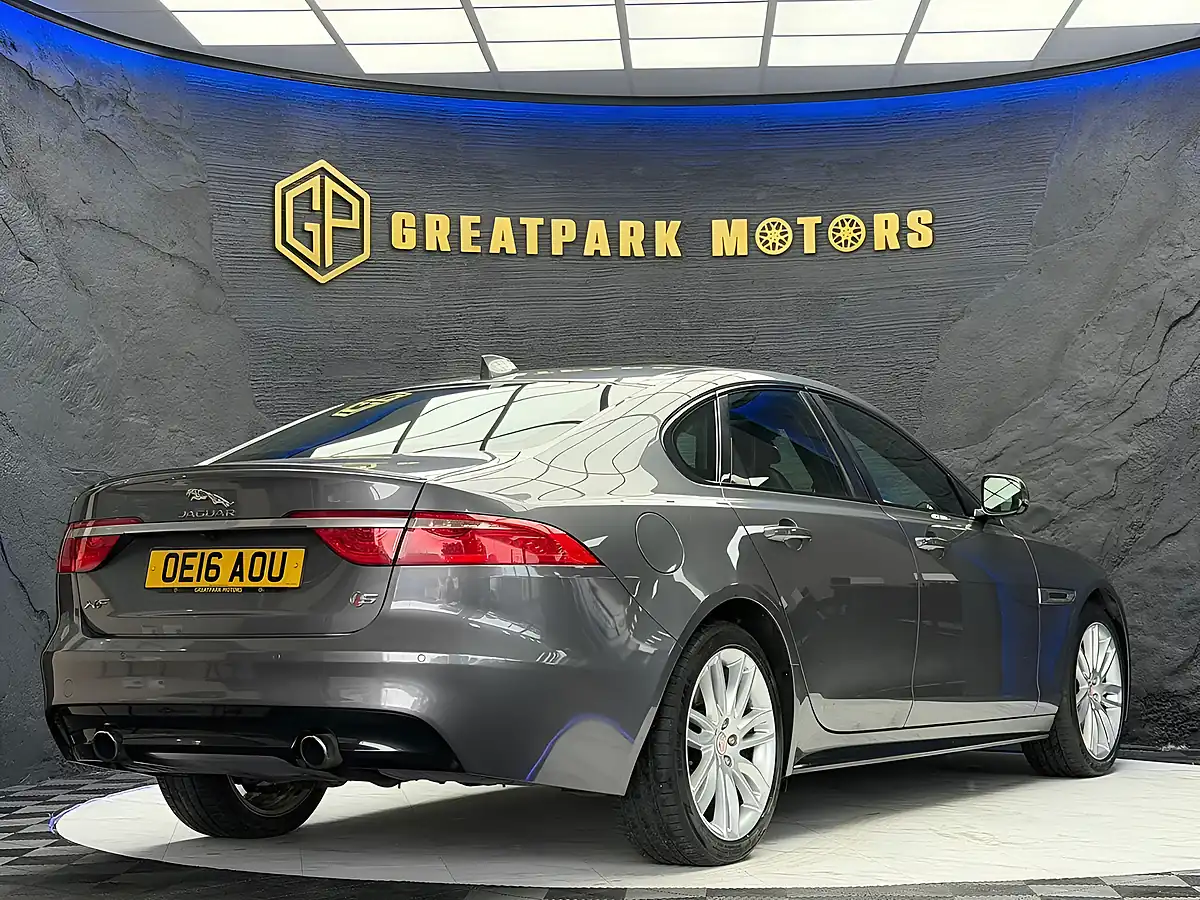 Used 2016 Jaguar Xf S Grey - Interior and Exterior details 5