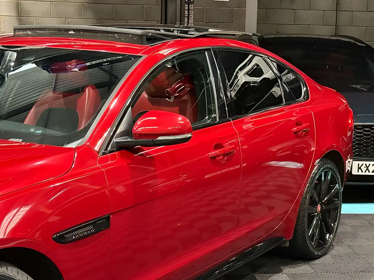 Used 2016 Jaguar Xf S Red - Interior and Exterior details 10