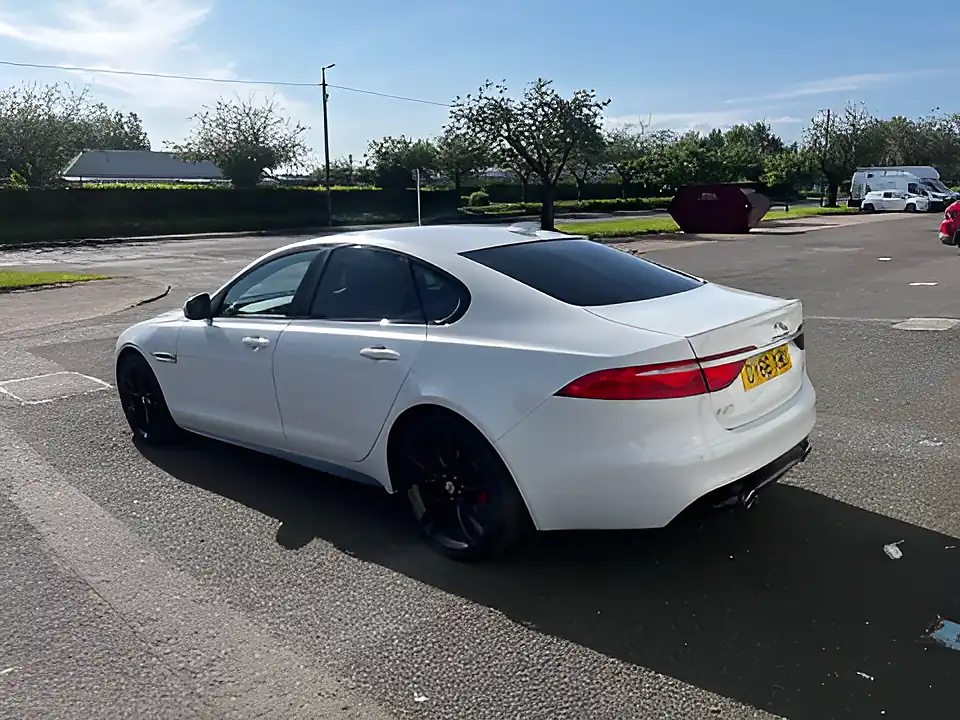 Used 2016 Jaguar Xf S White - Interior and Exterior details 3
