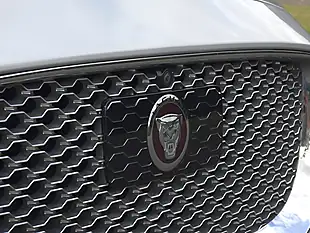 Used 2016 Jaguar Xj Autobiography Rhodium Silver Metallic - Interior and Exterior details 8