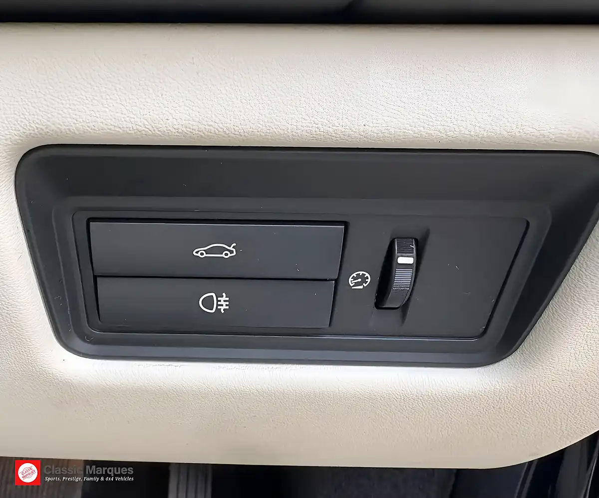 Used 2016 Jaguar Xj Portfolio Black - Interior and Exterior details 15