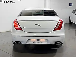 Used 2016 Jaguar Xj Portfolio White - Interior and Exterior details 9