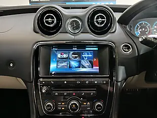 Used 2016 Jaguar Xj R-Sport Red - Interior and Exterior details 14