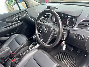 Used 2016 Jeep Renegade Blue - Interior and Exterior details 12