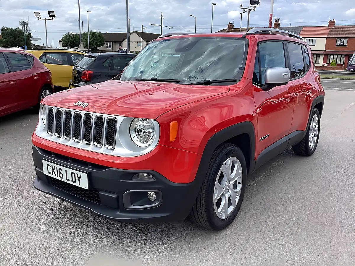 Used 2016 Jeep Renegade Limited Colorado Red - Interior and Exterior details 2
