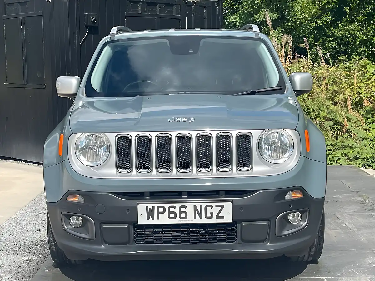 Used 2016 Jeep Renegade Limited Grey - Interior and Exterior details 2