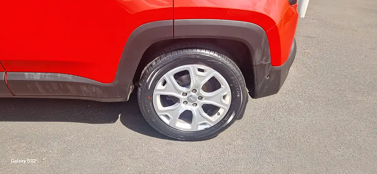 Used 2016 Jeep Renegade Limited Red - Interior and Exterior details 18