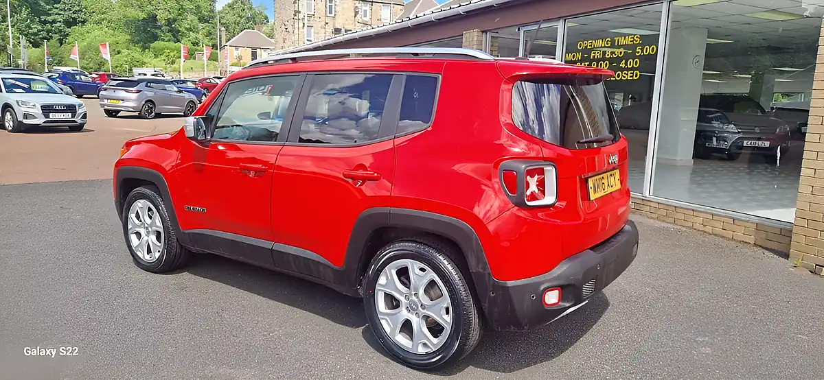 Used 2016 Jeep Renegade Limited Red - Interior and Exterior details 7