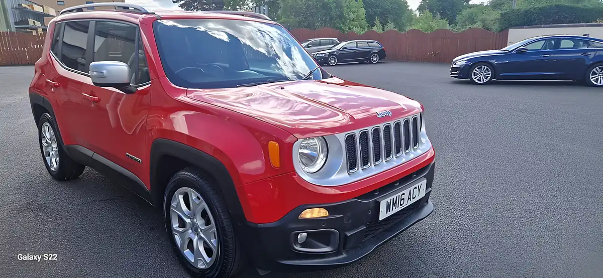 Used 2016 Jeep Renegade Limited Red - Interior and Exterior details 8
