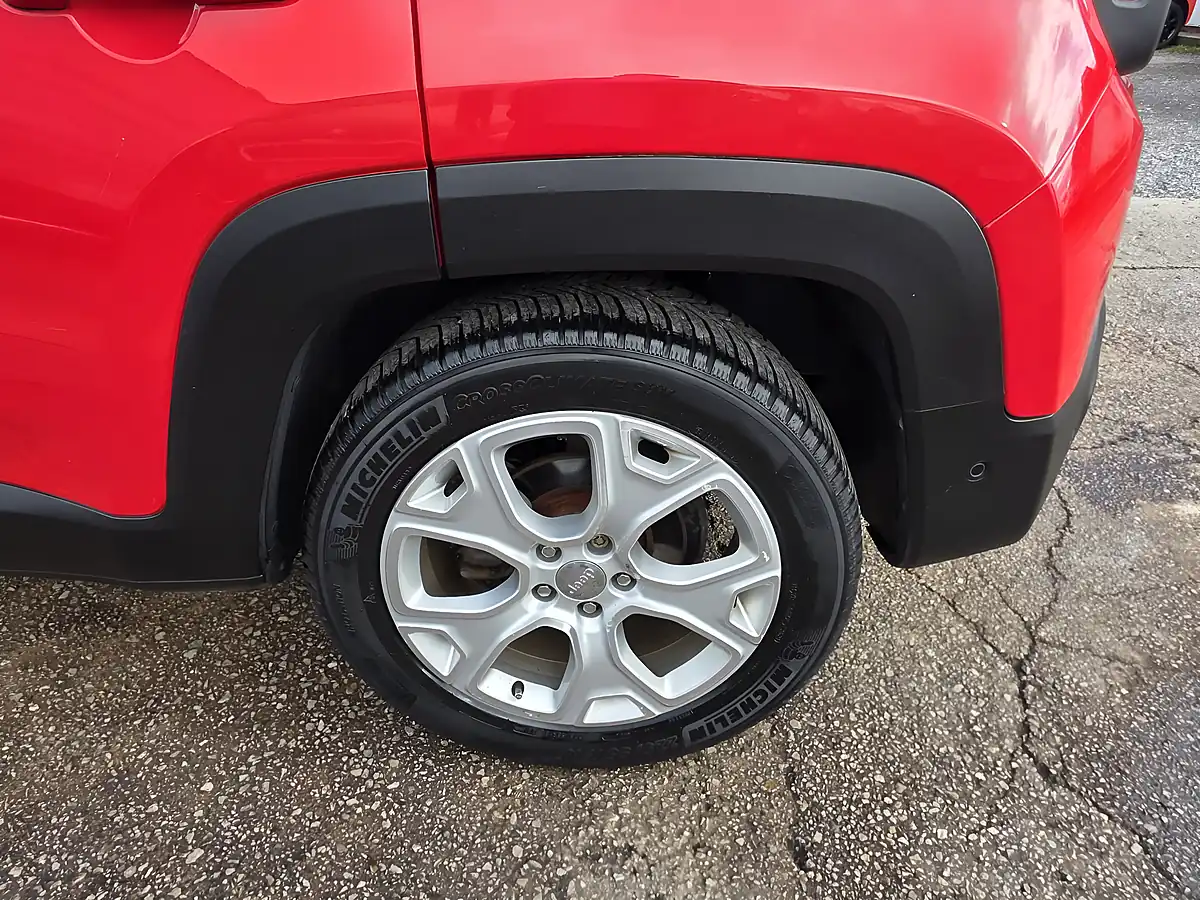Used 2016 Jeep Renegade Limited Red - Interior and Exterior details 19