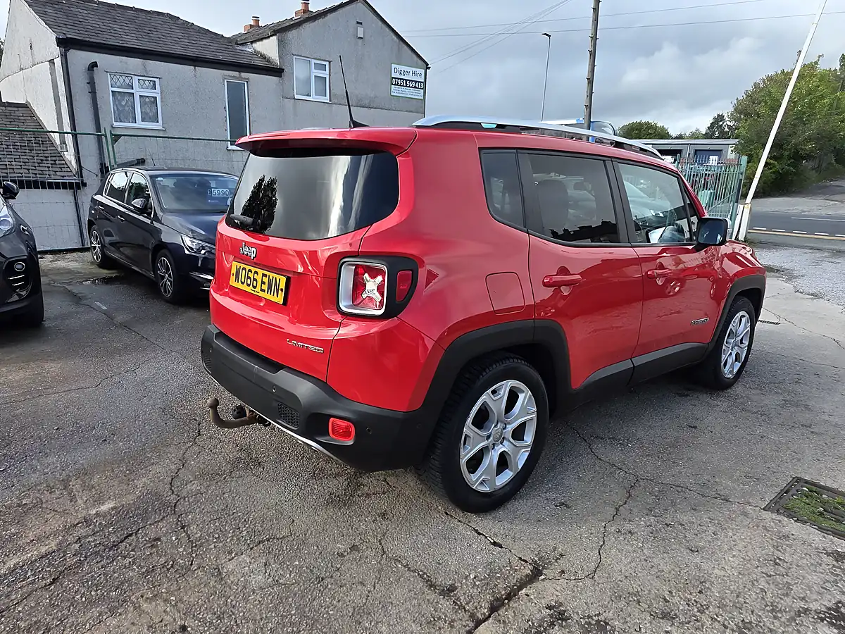 Used 2016 Jeep Renegade Limited Red - Interior and Exterior details 20