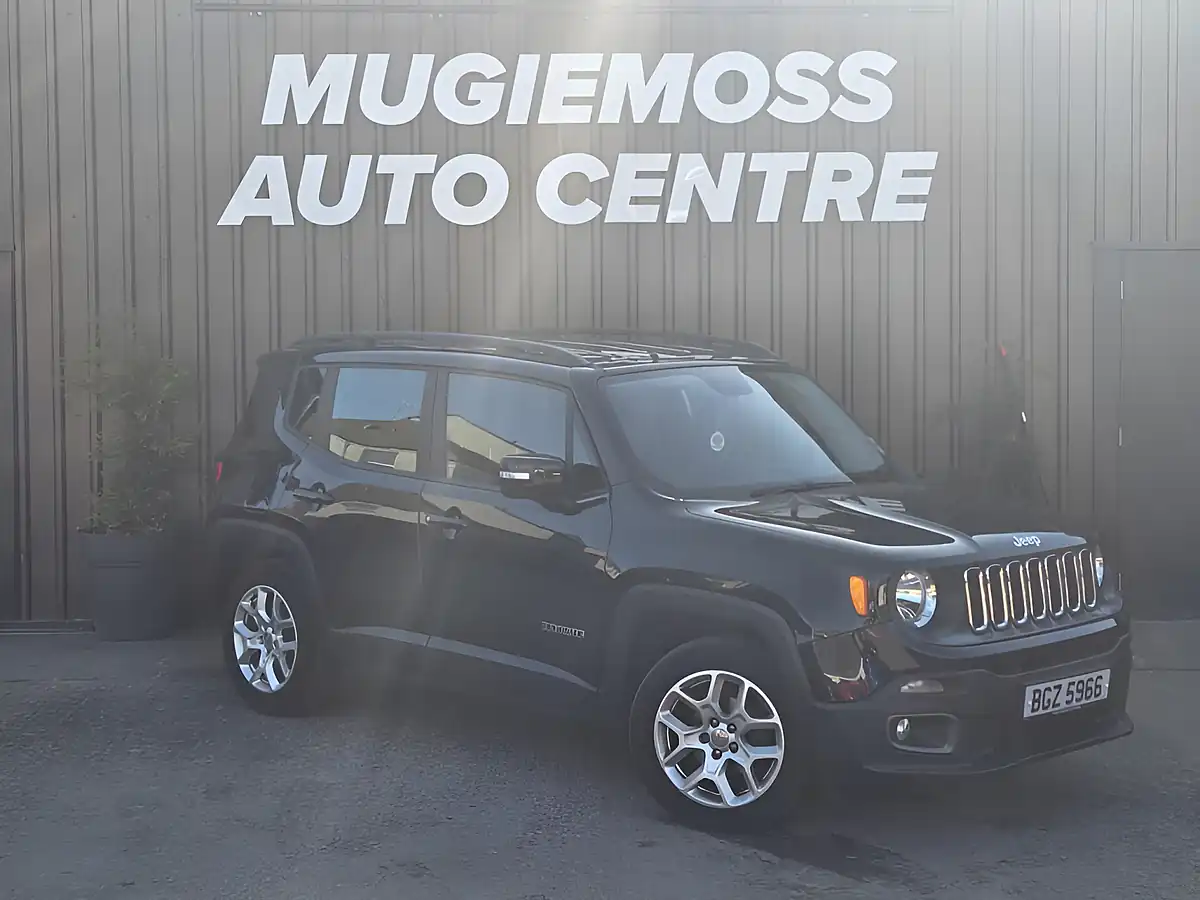 Used 2016 Jeep Renegade Longitude Black - Front View