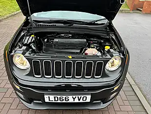 Used 2016 Jeep Renegade Longitude Black - Interior and Exterior details 11