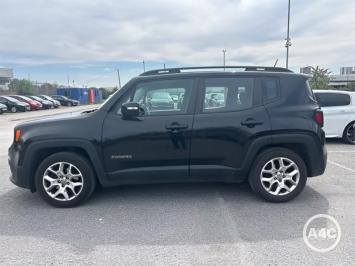 Used 2016 Jeep Renegade Longitude Black - Interior and Exterior details 3